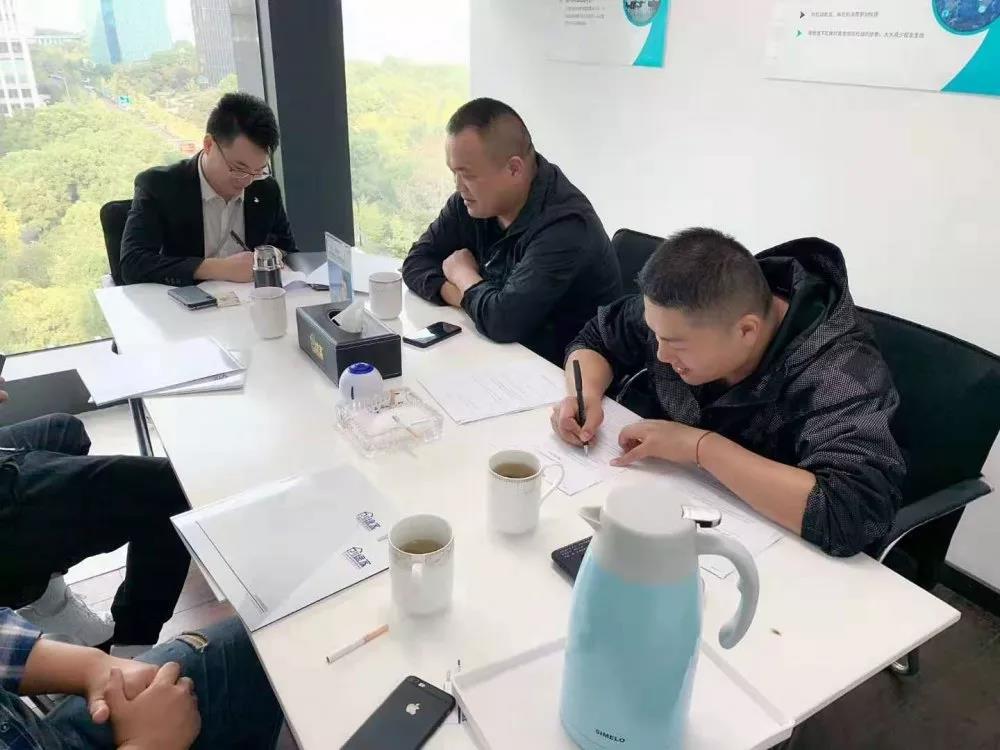 熱烈祝賀張總簽約創(chuàng)綠家浙江省嘉興市縣級(jí)代理！